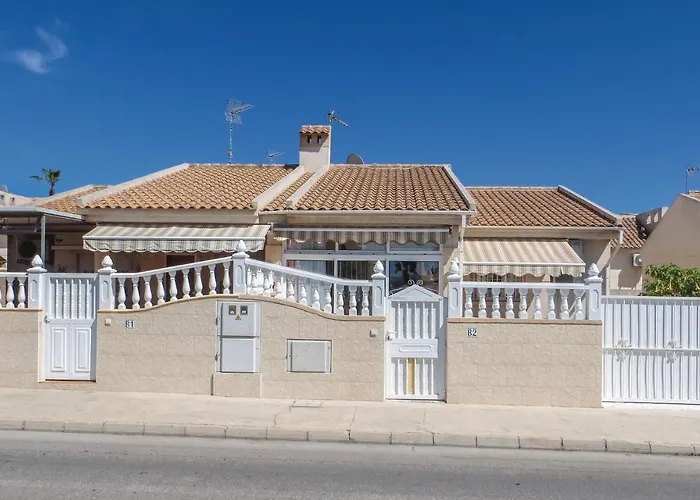 Semesterbostad 2 Bedroom Lovely In Torrevieja